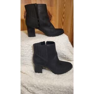 Black ankle boots by Kelly and Katie, Size 9M. 3 in heel
